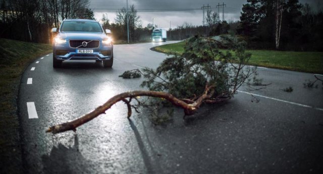 Volvo connected cars