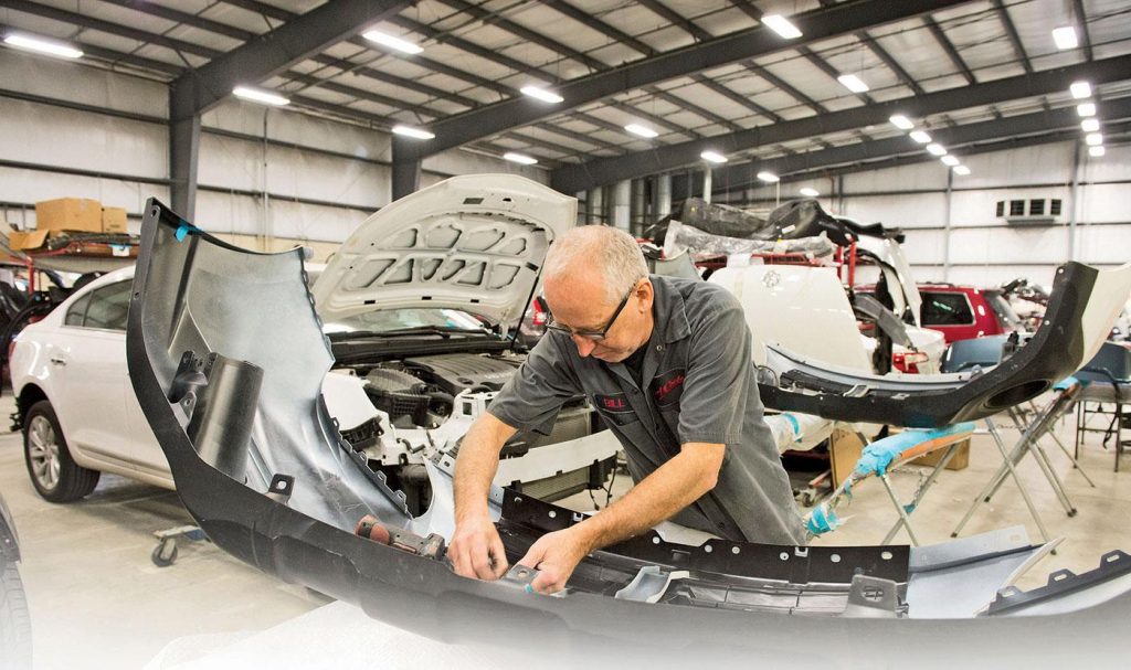 Dealerships battle fast-growing consolidation of body-shop business